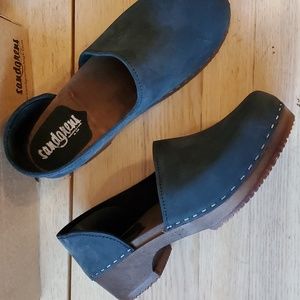 Sandgrens NEW in box size 39